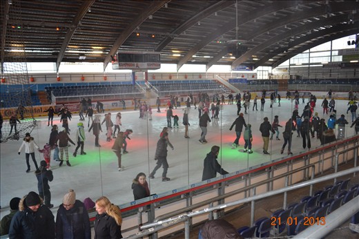 Ice scating rink 