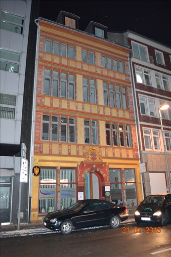 Just a nice building in the City near where we ate! 