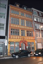 Just a nice building in the City near where we ate! : by hayleyrochelle, Views[179]