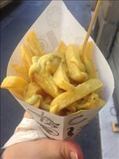 French fries with curry sauce, Florence: by hayleythenomad, Views[219]