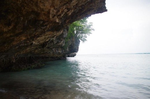 Padang Padang beach lagoon. Wow. No better chance for mother nature to show off its beauty than here. 