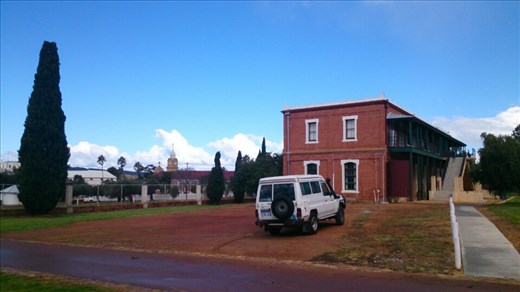 Our first stop is New Norcia. Driving on Great Northern Hwy  the fields and paddocks are lush green, like I have never seen before. The country side looks beautiful.