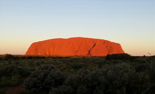 Das uebliche Foto, dass man aus den Medien kennt. Selbst gesehen ist es etwas ganz besonderes. Da stehen die Menschen in einer Reihe und fotografieren wie wild...