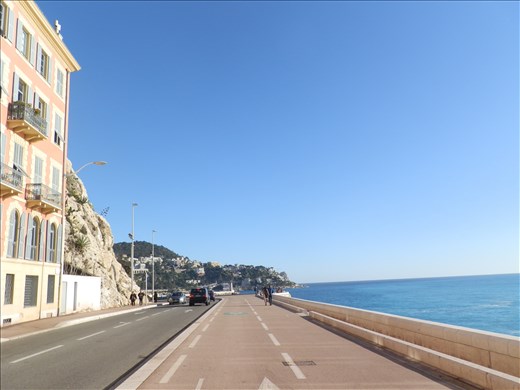 Traveling the twist and turns of a beautiful world. Nice, France