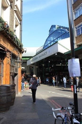 Saturday's in London should always be spent at the Bourough Market.. Amazing hot food..cheeses..fruit stores..cakes..donuts..everything and anything you feel like was there!