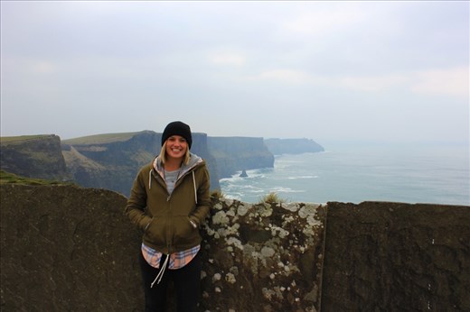 The amazing Cliffs of Moher! The scenery here was unreal.. And my whole body turned numb from being so cold.. The air was 'fresh