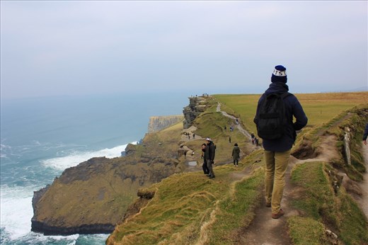 If you slipped on the edge of this trail.. You would probably fall and die. There is nothing beneath.. But a big fall and the ocean