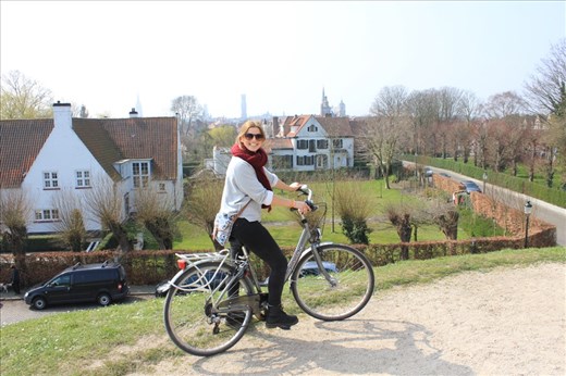 Our bike ride through brugge. . This was our favourite day so far.. the sun helps!