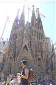 La Sagrada familia: by hethoandstokesyseuropeanadventure, Views[233]