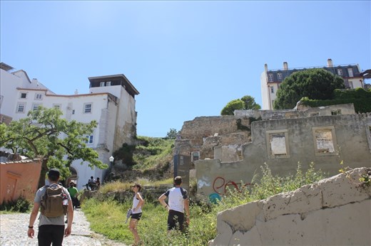 Entering into Lisbon Castle..