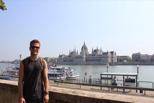 Standing on the Buda side of the Danube 
