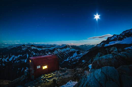 The night was a little bit cold, but it was amazing to sleep here.