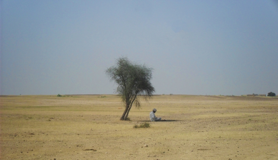 Feeling alone even among a billion of people.