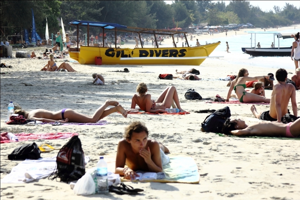 Visitors from any country who enjoyed the Gili Terawangan Beach.