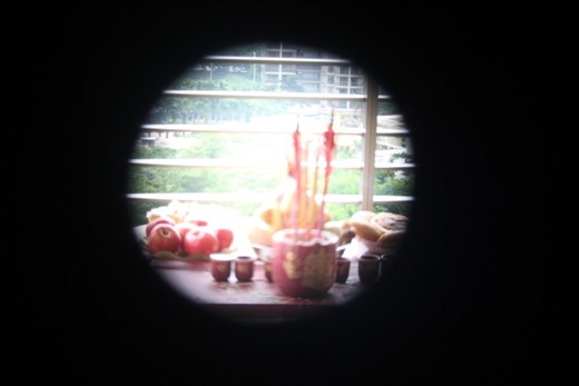 a glance of a typical Chinese worship ceremony 