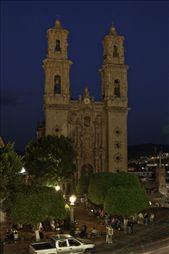 Cathedral at night: by holdensontheroad, Views[222]