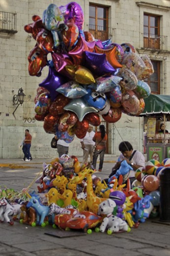Just one of the many balloon sellers in the zocalo (main square)