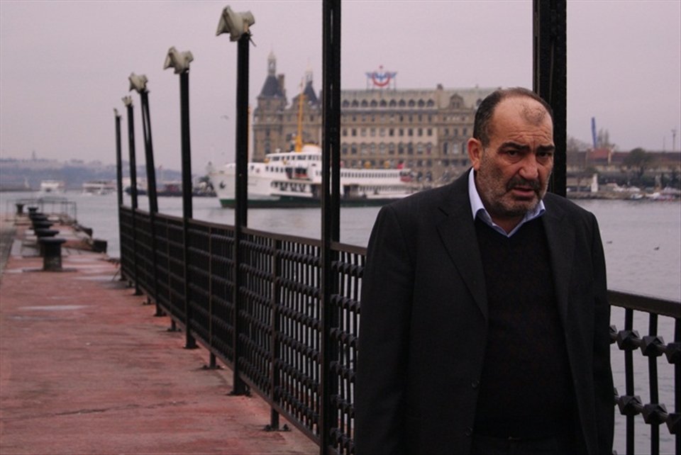 Directly to the eyes: no photo.