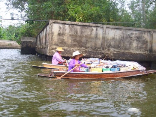 I'm surprised those things float when they're weighed down with so many consumables