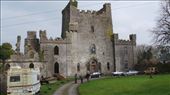 A castle haunted by a crazy living guy.: by homeless_harry, Views[395]