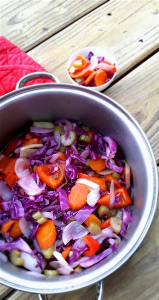 Delicate pickled vegetables_Giardiniera