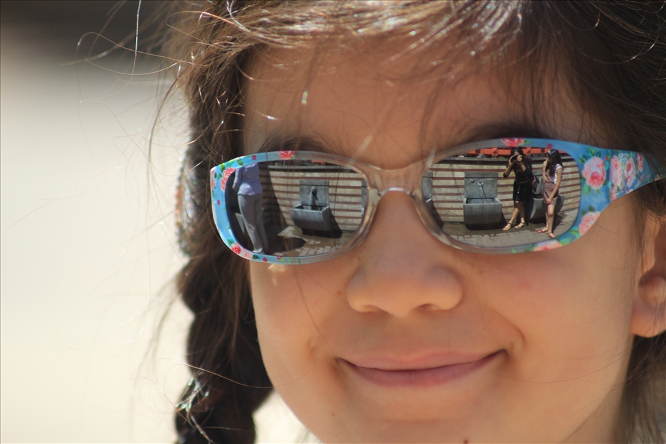 Details as seen through the glasses of a child.