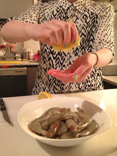 Preparing the langostines