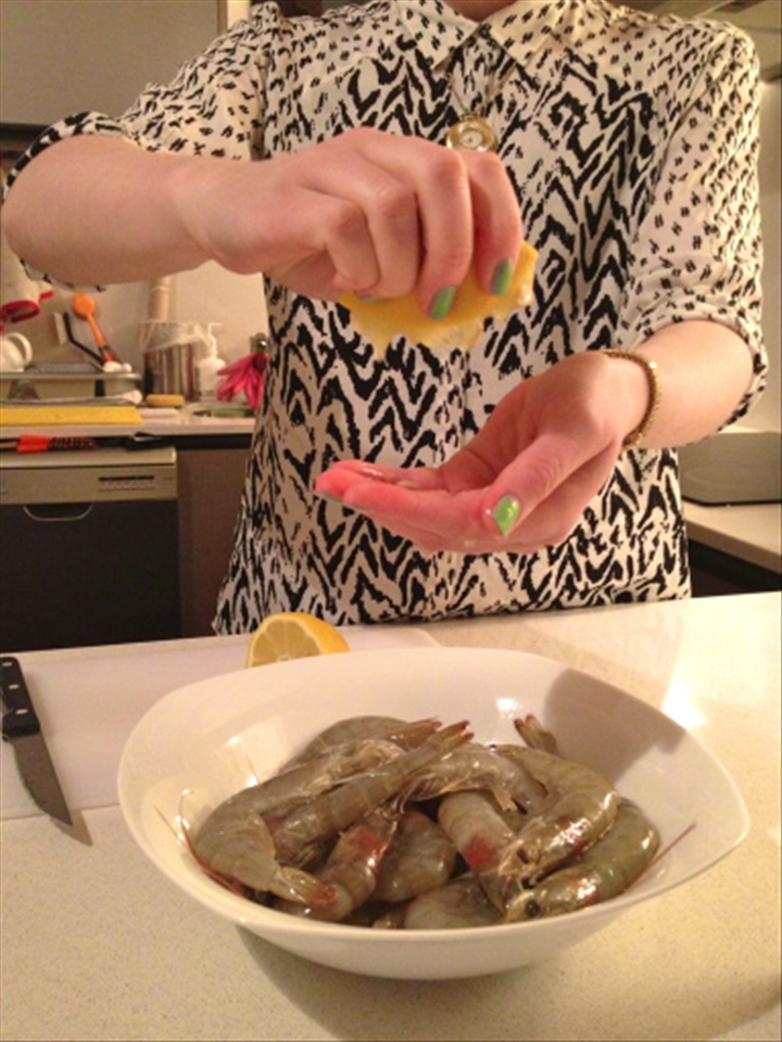 Preparing the langostines