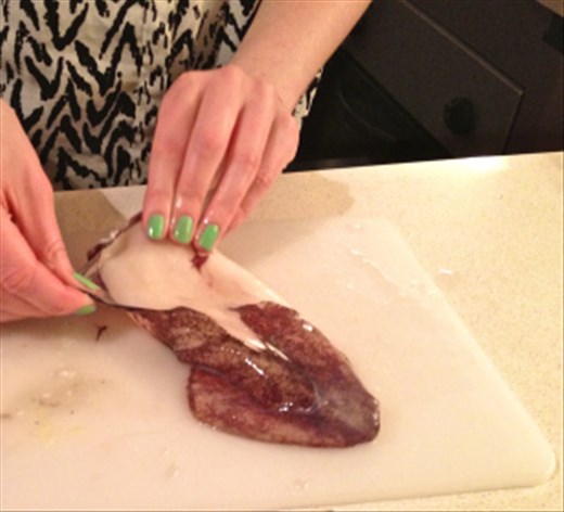 Preparing the squid