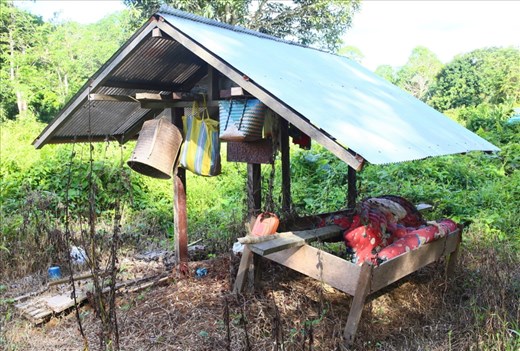Grave at Muara Mea Village. Muara Mea villagers usually put personal belongings of people who died in the grave. The personal belongings will remain there until the shadow spirit of the deceased has left Gunung Lumut toward heaven.