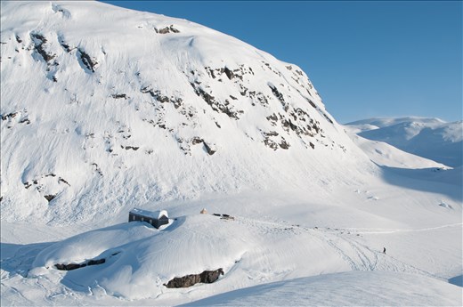 The hut at Sermilik Fjord, as seen from above.