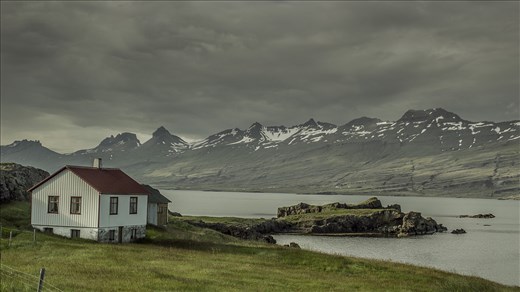 Big island with few people. Landscapes little affected and places without anyone