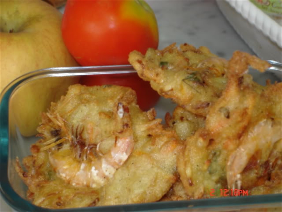 This is a photo of bakwan udang ready to serve and eat  :)