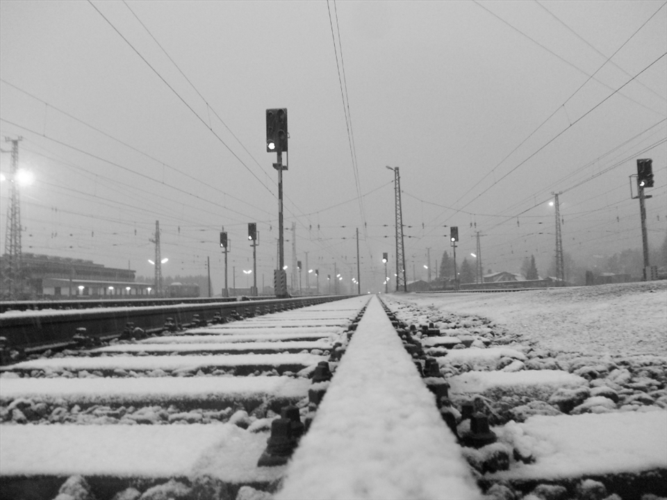 But the snow will come again, but before it will stay with us for five months covering everything; first it will come step by step, appearing just for few days, and warning us that we have to take care, because in a few days all means of transportation will start to take care of me for living nicely together.