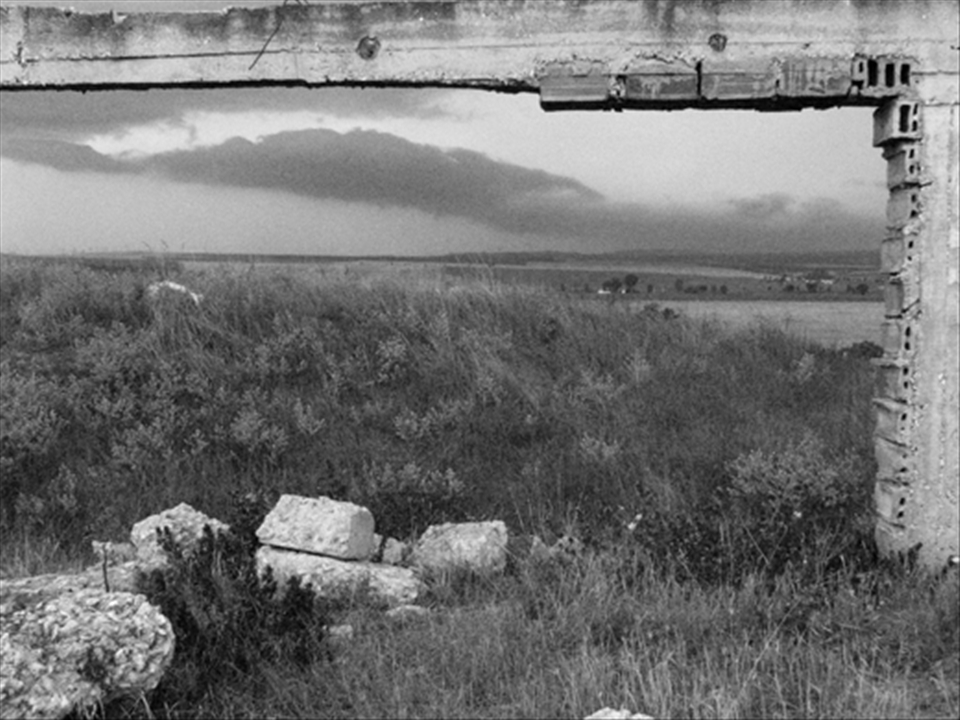 Every window- frame as place for the contemplation.