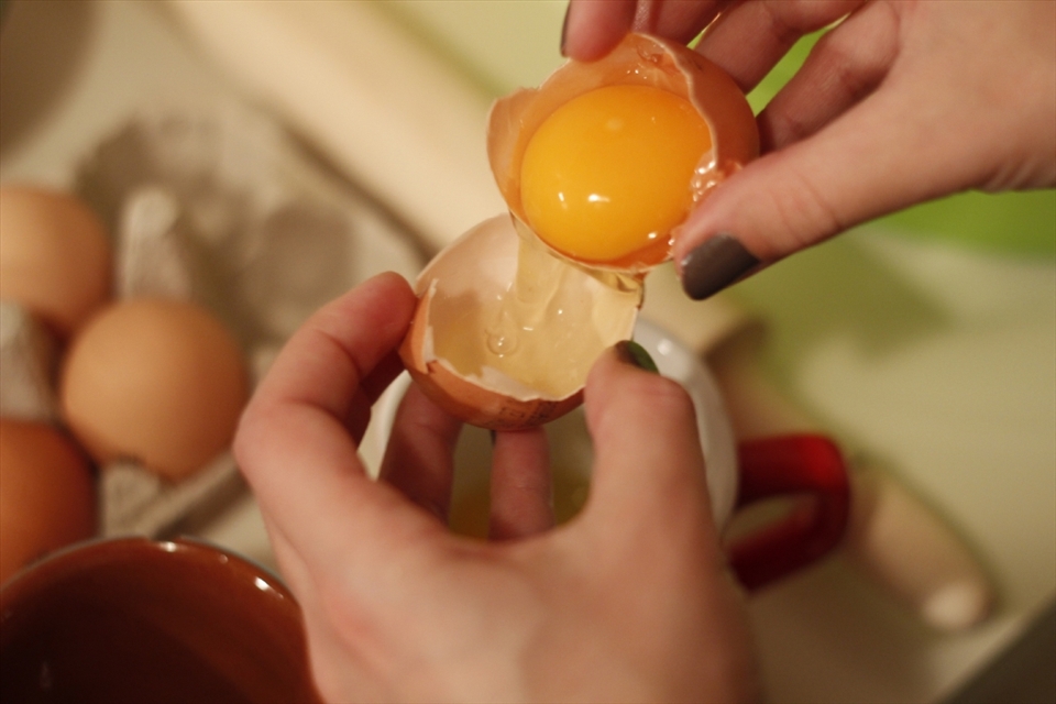 Could be one of the oldest moves in the kitchen, right? Separating the yolk from the egg white.