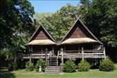 Een traditioneel houten lanna huis: by irko_mirjam, Views[243]