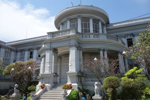 Gia Long paleis (nu het stadsmuseum)