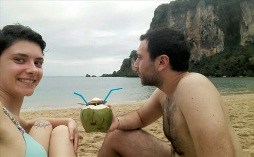 Giuro, dentro c'era solo latte di cocco!