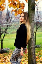 Beaty queen of only 18/Outside : by ivyphotos, Views[449]