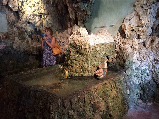 Hellbrunn palace and water garden  