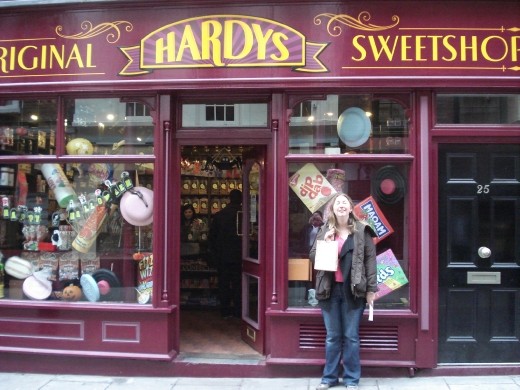 Shop like Honeydukes with a special Harry Potter bag of lollies.