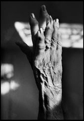 The second is a prelude to the third. At this time, when I first met these pair of hands, I was inhabiting The Nicholas Building, right in the guts of the city. Her hands told a story of commitment, routine; 