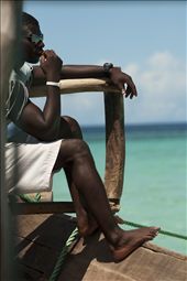 Once the sails are up, all there is to do is chill. Tourism is by far the largest income earner for the Islands, and has had a strong invluence on the culture and dress code of what is in general a traditionally Moslem Island.: by jacquestravels, Views[260]