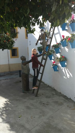 Maya gets close to the art in Cordoba