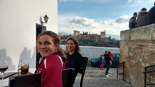 A glass of wine and the Alhambra