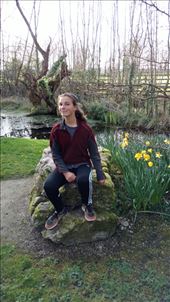 Maya and some of the thousands of blooming dafodils: by jakemoffat, Views[304]