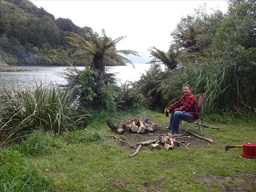 Mokau Point DOC campground, Lake Waikaremoana, Te Urewera National Park. Nice evening for a cold beverage & a steak on the open fire.