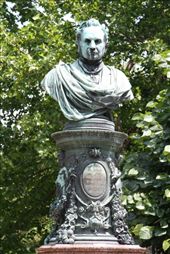 by james74, Views[126]