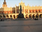 Cloth Hall in the Main Market Square and the statue of poet Adam Mickiewicz: by james_tesol_teacher, Views[318]
